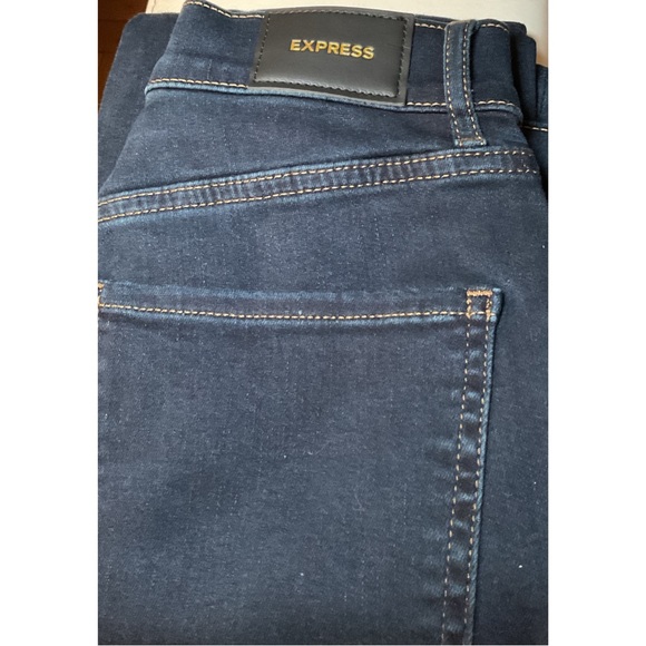 EXPRESS ~High Waisted Dark Wash Jeans (NWT) - Picture 12 of 14